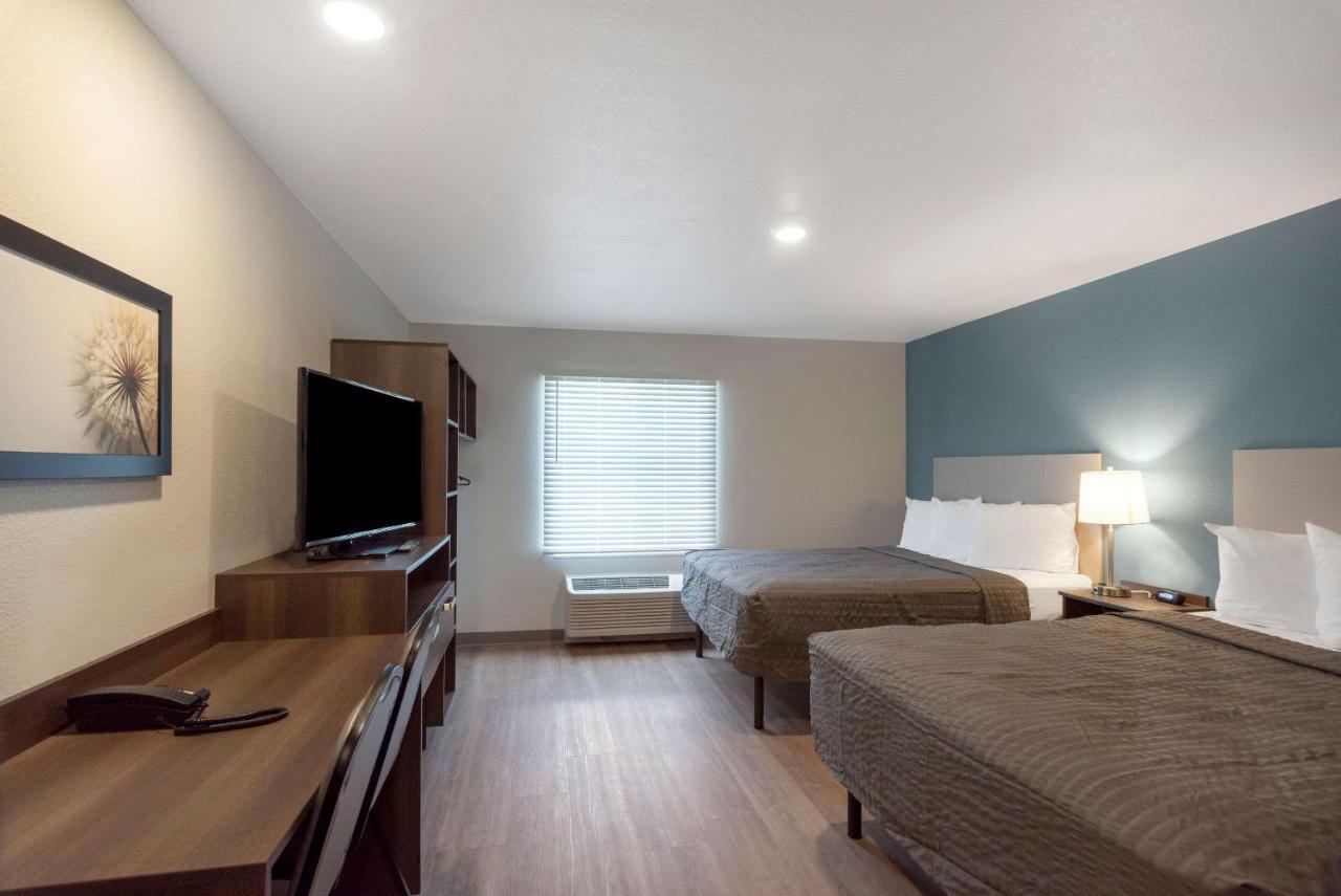 Woodspring Suites Colorado Springs North - Air Force Academy Exterior photo